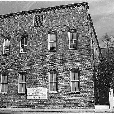234 East Bay Street (Carroll Building) / 24 North Market Street
