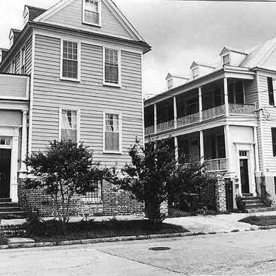 6-8 Judith Street (John Robinson Tenements)