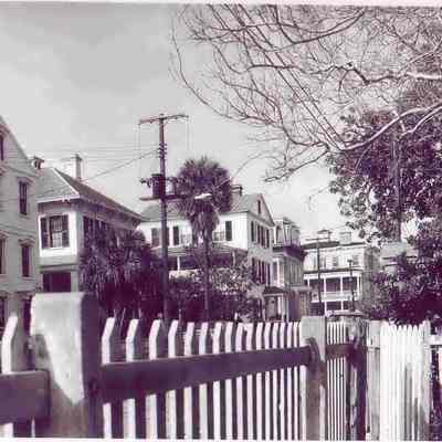 Houses on Beaufain Street