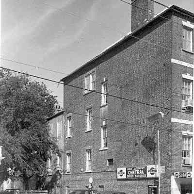 286 Meeting Street (Noyer-Wildhagen House)