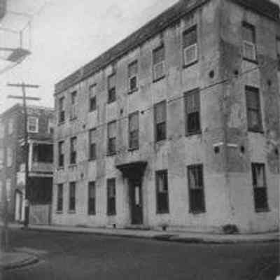 32 Anson Street