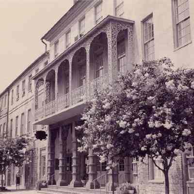 Dock Street Theater [135 Church Street]