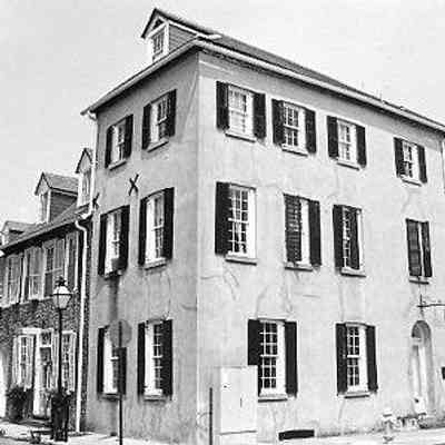 38 Tradd Street (Bullock Building)