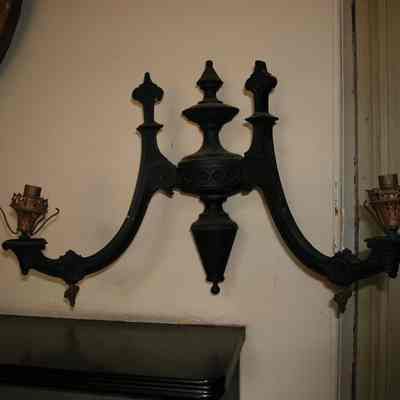 Library Gas Wall Brackets
