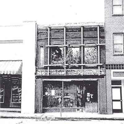 487 King Street