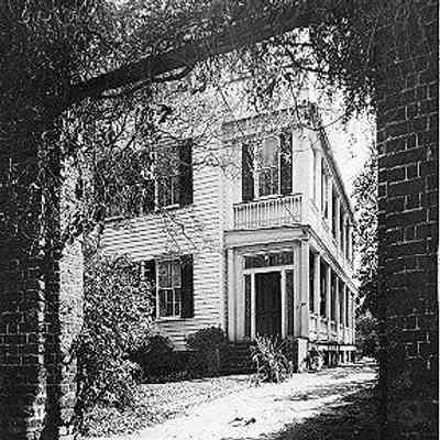 129 Tradd Street (Joseph Winthrop House) and Open Space at 127 Tradd Street