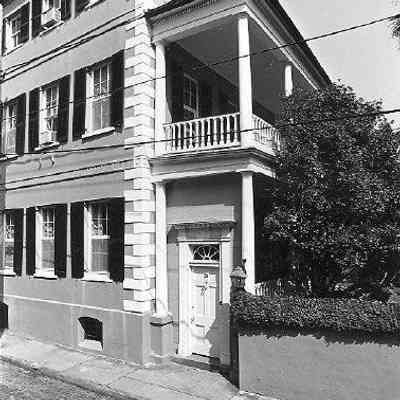 20 Church Street (William Holmes House)