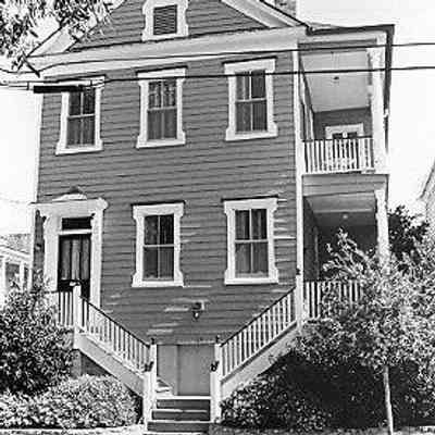 114 Smith Street (Gustavus J. Luden Dwelling)