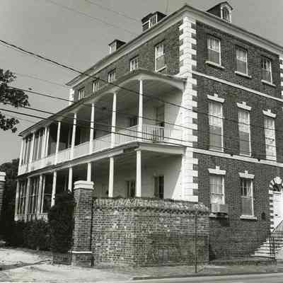 329 East Bay Street (Gadsden-Morris House)