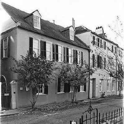 19 Tradd Street (John McCall House)