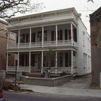 76 Queen Street (Gibbes Museum Studio) After Hurricane Hugo