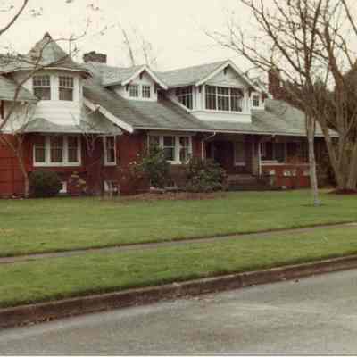 F. B. Hubbard Home/Built 1908/Centralia, WA: Copyright: no; Origformat: Print-Photographic