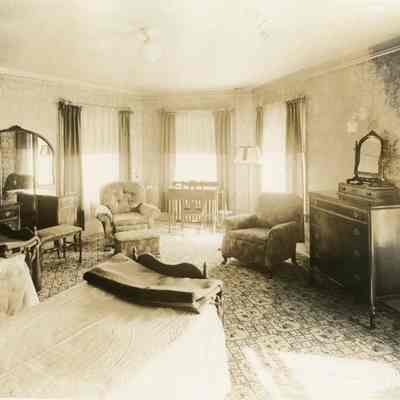 St. Helens Hotel Rooms ca. 1930's Chehalis, WA: Copyright: no; Origformat: Print-Photographic