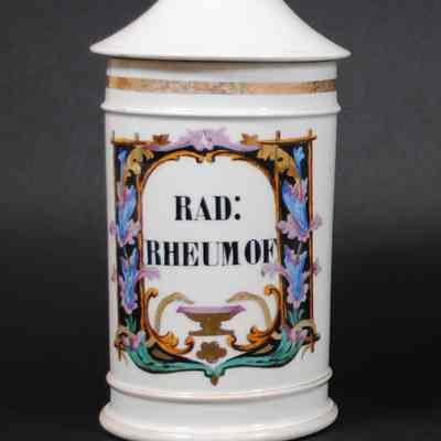 Apothecary Jar, "RAD: RHEUM OF"