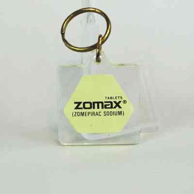 "TABLETS ZOMAX (ZOMEPIRAC SODIUM)" Key Chain