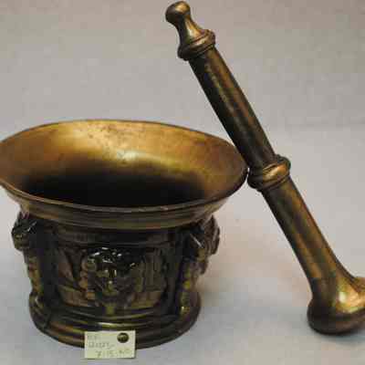 Reproduction Cast Metal Mortar and Pestle