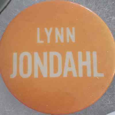 Lynn Jondahl Button