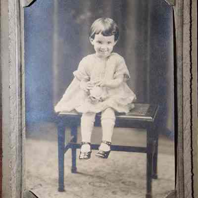 Portrait of a Girl Photo by Derby