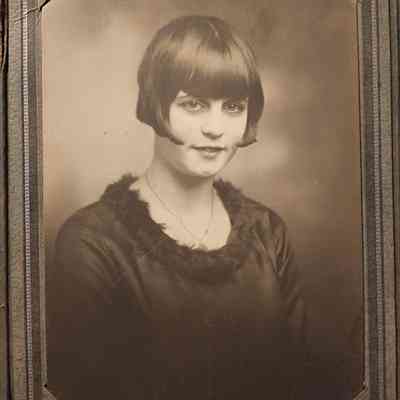 Portrait of a Woman Photo by Ellison