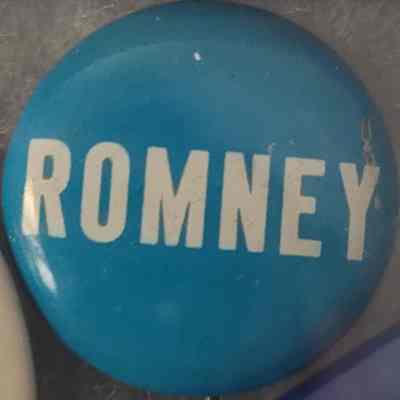 Romney Button