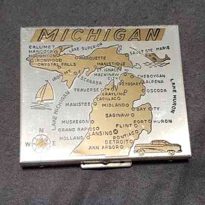 Michigan Souvenir Compact
