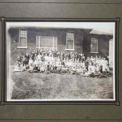 Countyline School, circa 1916-20, Card Photo
