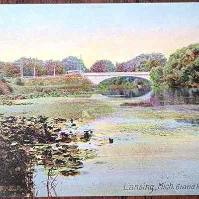 Grand River, Lansing, Mich. Postcard