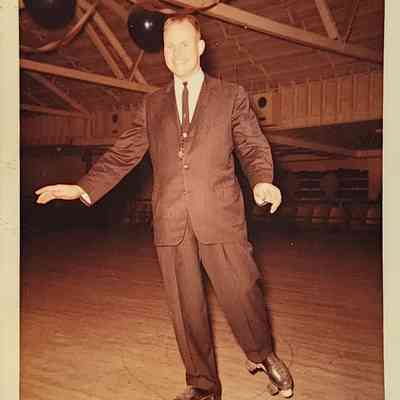 Edru Snapshot Photo, February 1964