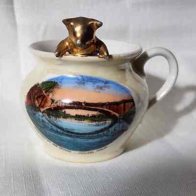 Washington Avenue Bridge Porcelain Souvenir Pig Cup