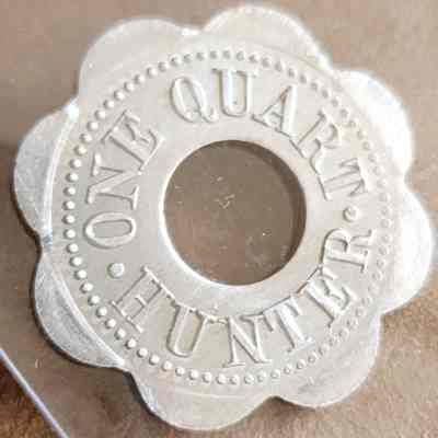 Hunter Dairy 1 Quart Trade Token