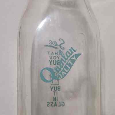 Quinlan Bros. Square Pyro Quart Bottle