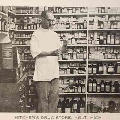Hitchens Drug Store, Holt, Mich., Postcard