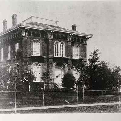 Case-Weist Mansion Photographs
