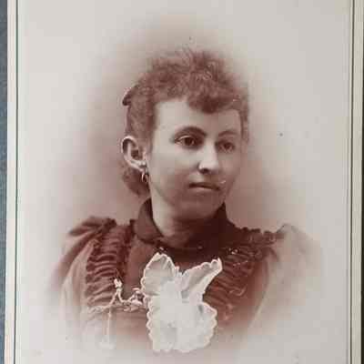 Lillie Foster Cabinet Card by Bigelow
