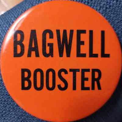 Bagwell Booster Button