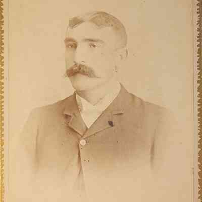 Fred Oppenlander Cabinet Card by Savigny & Christmas