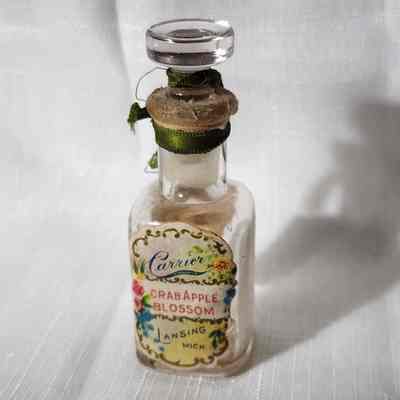 Carrier Crab Apple Blossom Bottle
