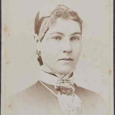 Portrait of a Woman CDV by Scotford