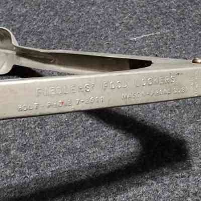 Fiedlers' Food Lockers Tongs