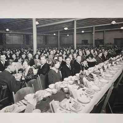 Dinner Event Photo by LeClear