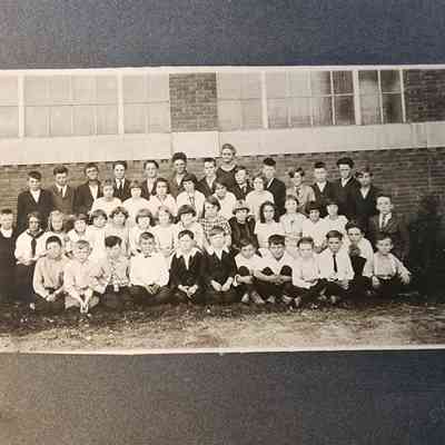 Holt School Class, c. 1930, Photo by Meader