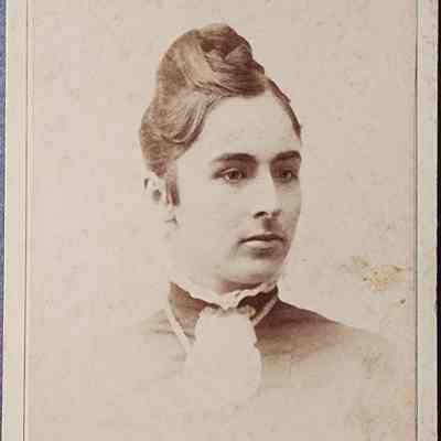 Portrait of a Woman CDV by Cheney, Charlotte