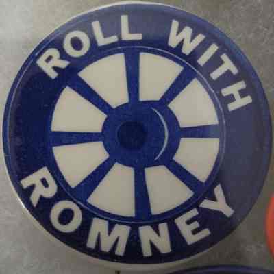 Roll with Romney Wheel Button