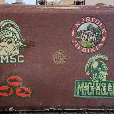 MSC Cornet & Case