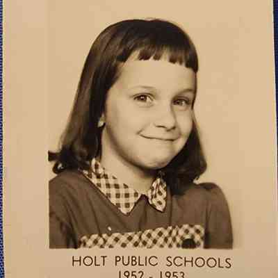 Holt Public Schools Student Picture, 1952-1953
