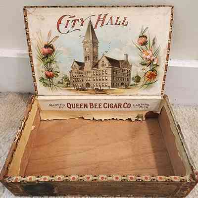 City Hall Cigar Box