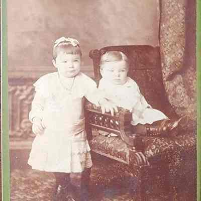 Fannye and Ford Parmelee Cabinet Card by Cassey & Whitney