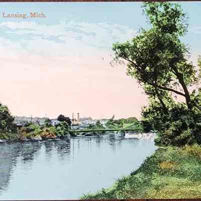 Grand River, Lansing, Mich. Postcard