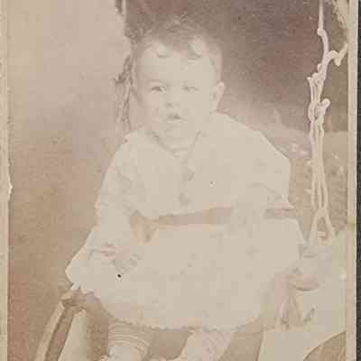 Portrait of a Child CDV by Cassey & Whitney