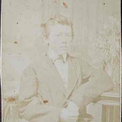 Portrait of a Child CDV by McKenzie